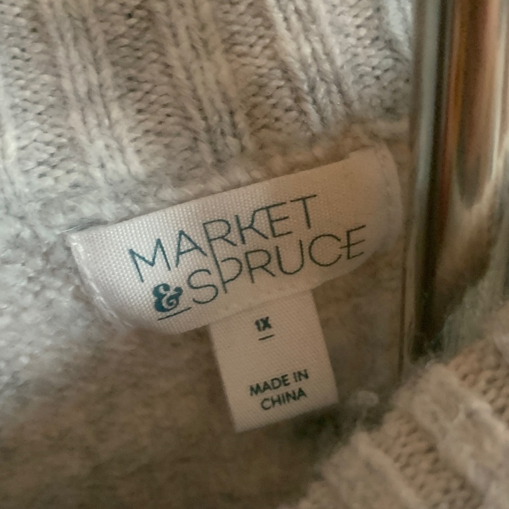 MARKET & SPRUCE Gray Sweater with Green Accents - Picture 5 of 5